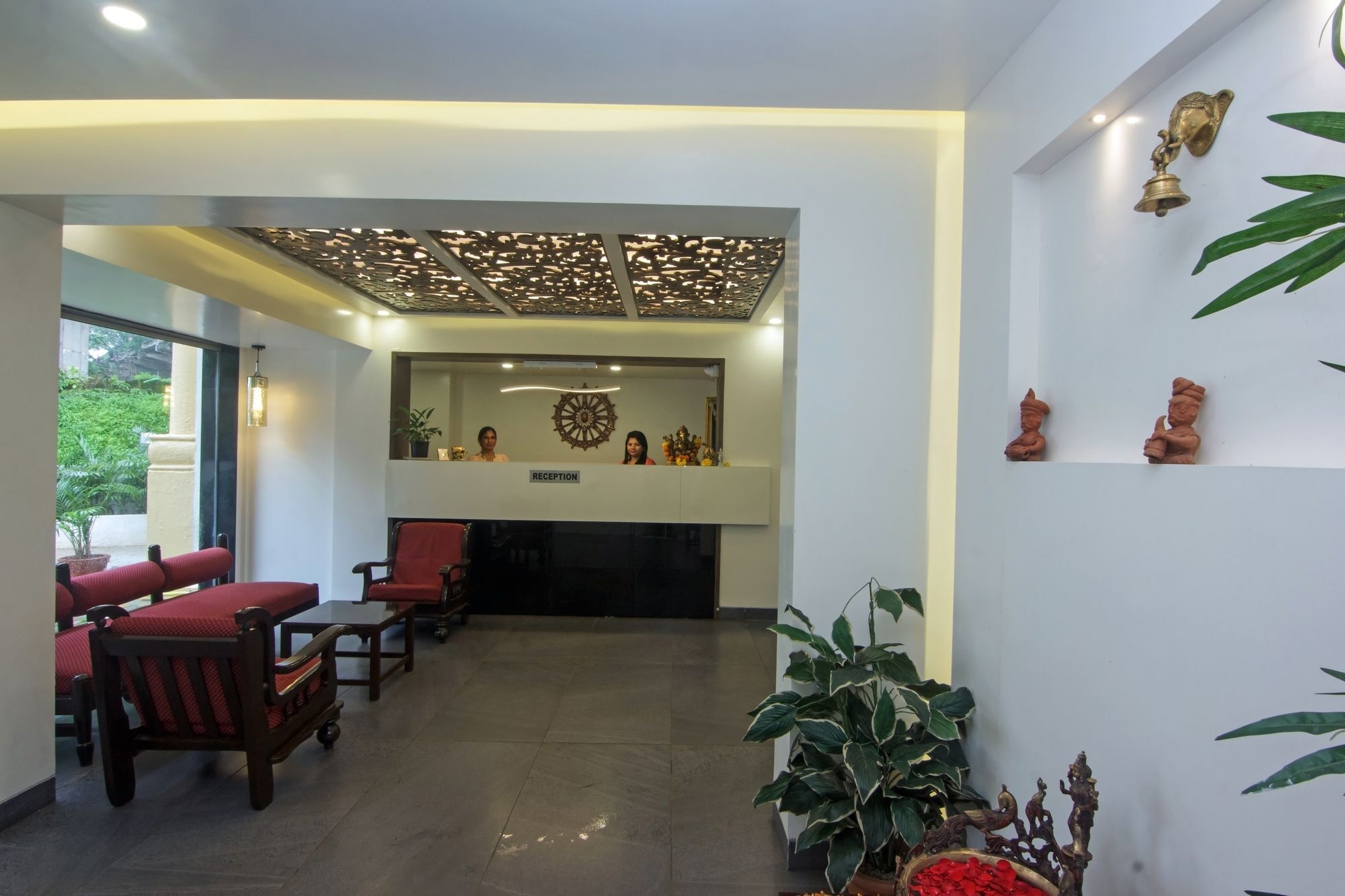 Oyo 9806 Hotel Arvi Lonavala Exterior foto